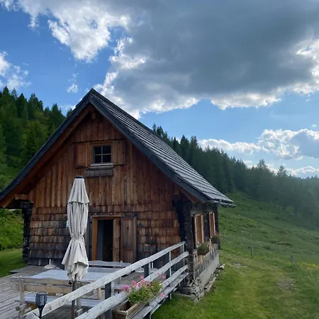 Almhuette Auf Der Laussnitz Alm - Auszeit In Schoener Bergidylle Auf 1836m Rennweg am Katschberg