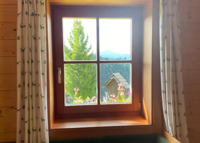 Проживание в семье Almhuette Auf Der Laussnitz Alm - Auszeit In Schoener Bergidylle Auf 1836m *